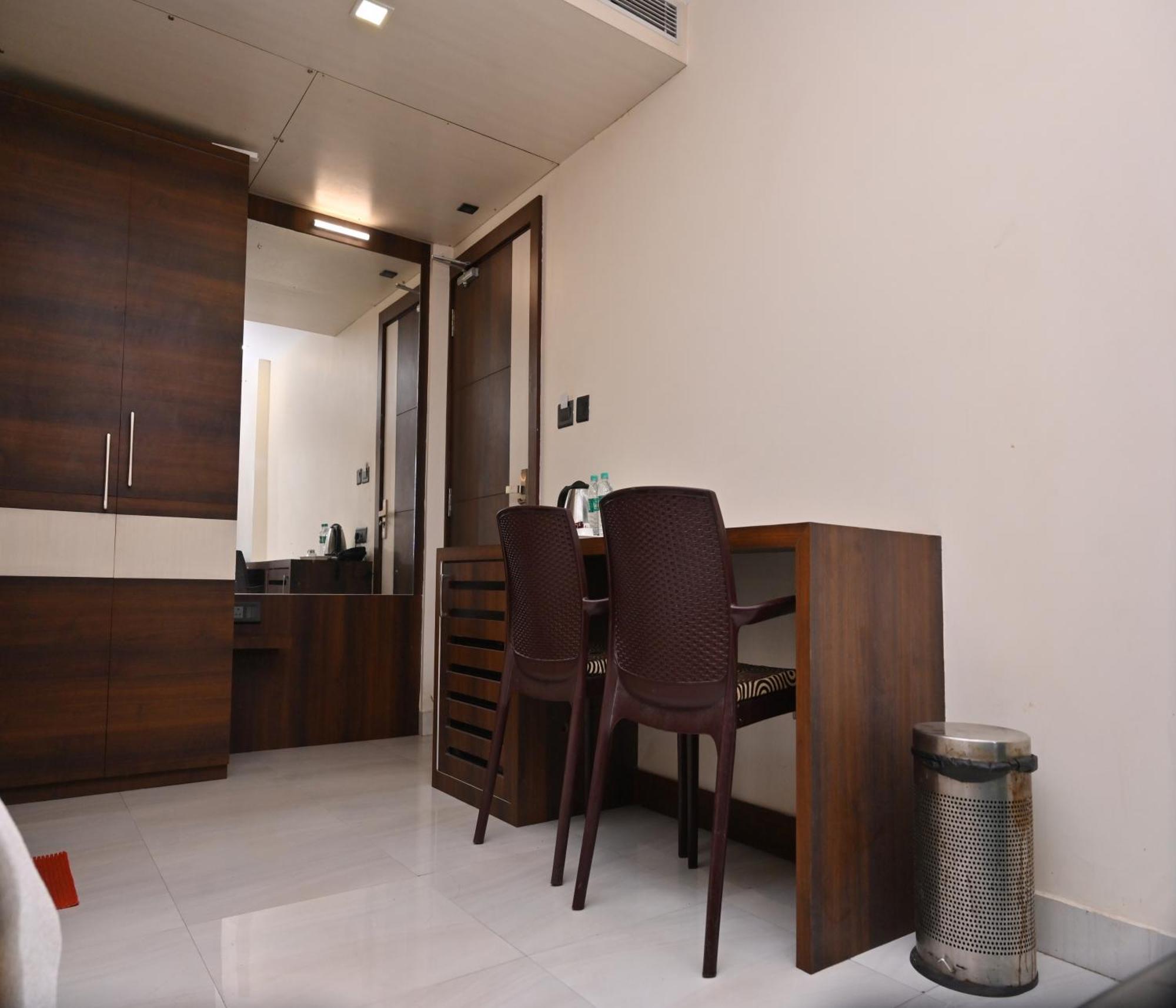 Hotel Silver Land New Digha With Rooftop Pool Exterior photo